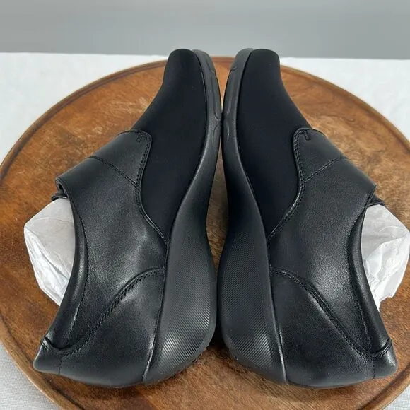 Propet Shoes Wm 9 Wide Black Hook and Loop Comfort Wedge Loafer