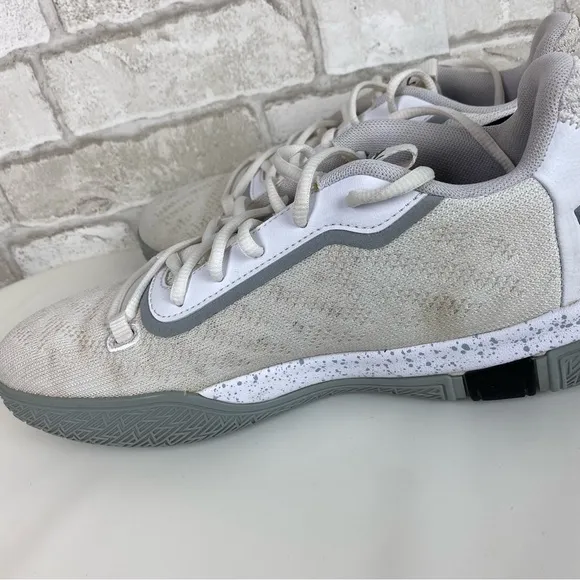 PUMA Legacy Low Men's Basketball Shoes Size 9.5