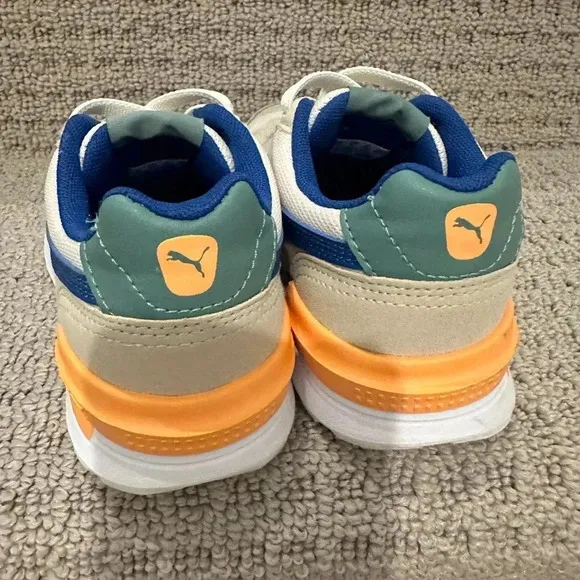 Puma little boys shoes tan blue orange color elastic lace size 13C