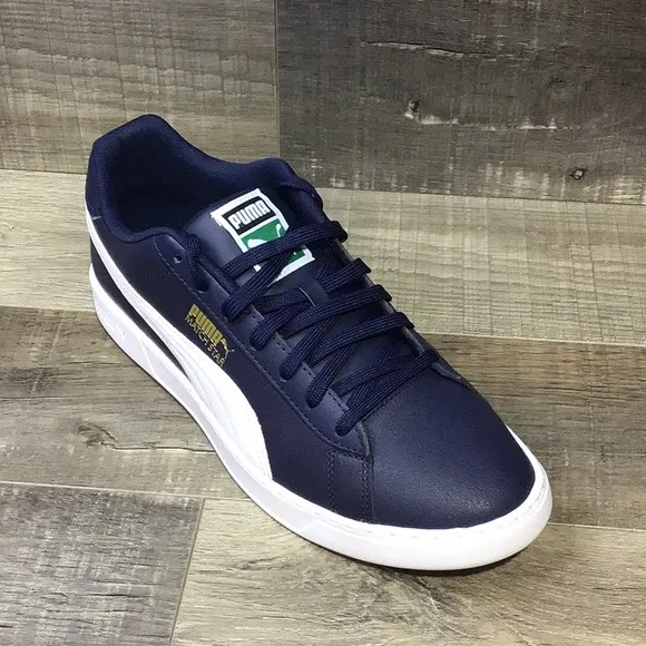 Puma - Match Star ***(USED: Slight marks on bottoms)***