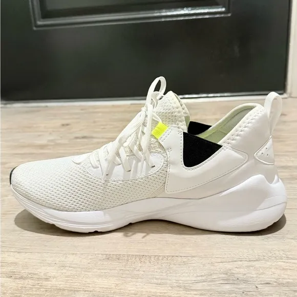 Puma Running Shoes Vive Fade White Athletic Sneakers LIKE NEW