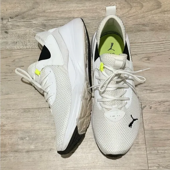 Puma Running Shoes Vive Fade White Athletic Sneakers LIKE NEW