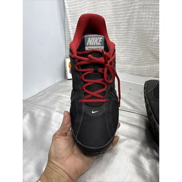 (R5) Nike Reax 8 Men's Size 12 Training Running Shoes Red black 599579-002
