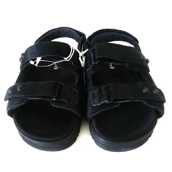 ROAM Black Calfhair Comfy Strappy Sandals Memory Foam Hug-Fit Shoes  NWT