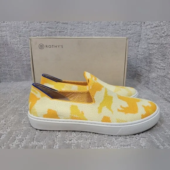 Rothy's The Kids Sneaker Yellow Puppy Camo Slip On Shoes Big Kids Size 4