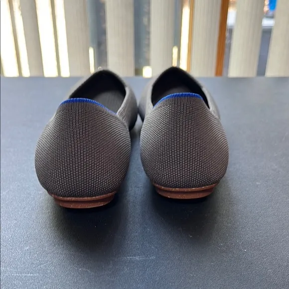 Rothy's The Point Pebble Grey Flat Size 9.5