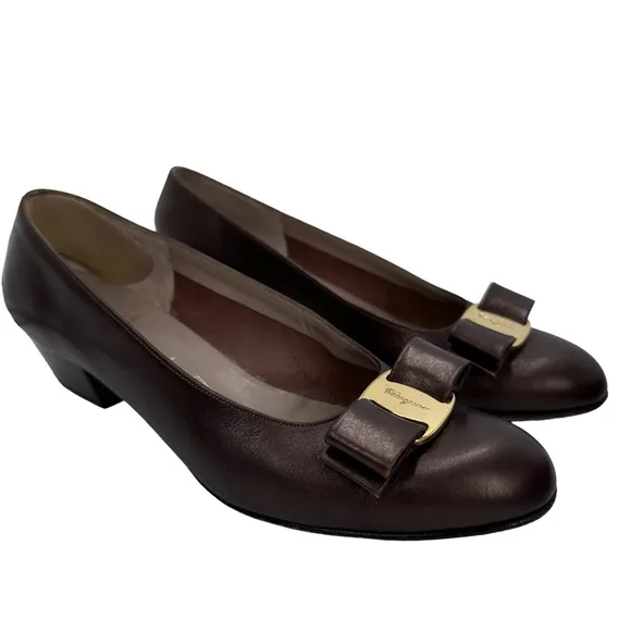 Salvatore Ferragamo Vara Pump Metallic Bronze Bow Women Shoes Size 6C Made Italy