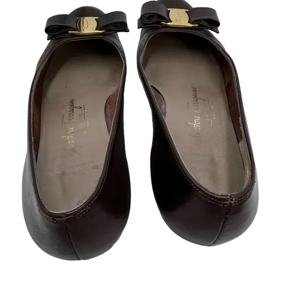 Salvatore Ferragamo Vara Pump Metallic Bronze Bow Women Shoes Size 6C Made Italy