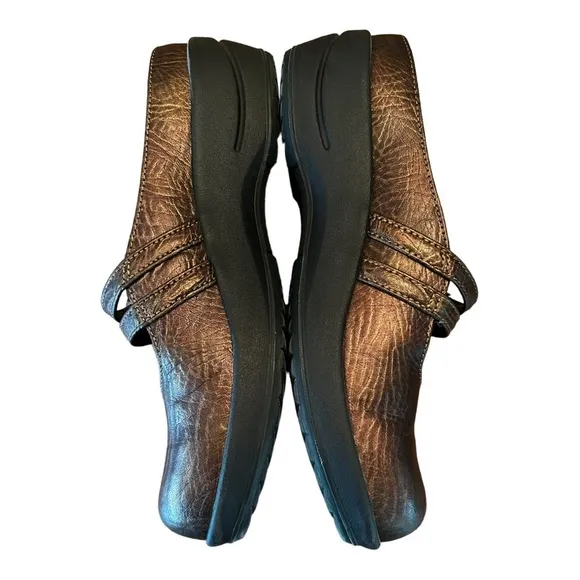 Sanita Danish Design Metallic Bronze Leather Mary Jane Clog Shoes sz 39/US 7.5-8