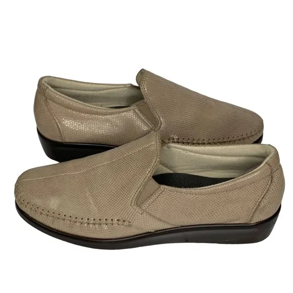 SAS Mushroom Snakeskin Slip On Tripad Comfort Shoes Size 10 Unworn PreOwned