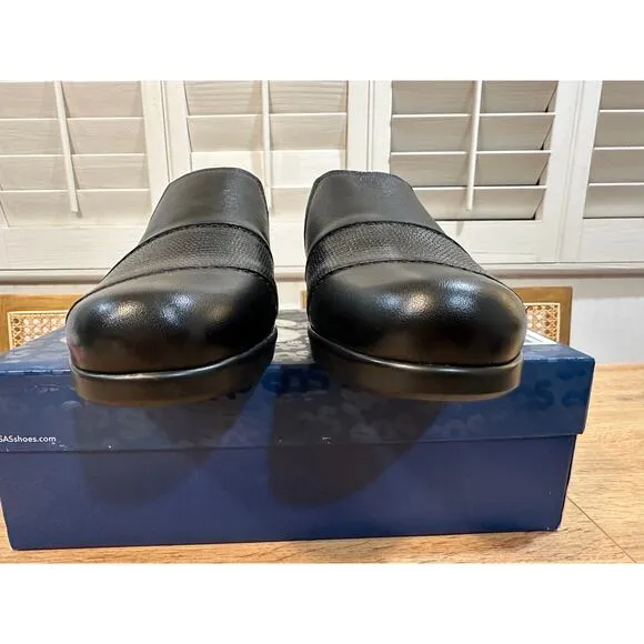 SAS Nora Slip On Loafer Black/Lizard Size 10 Slim NIB Leather Comfort Modern