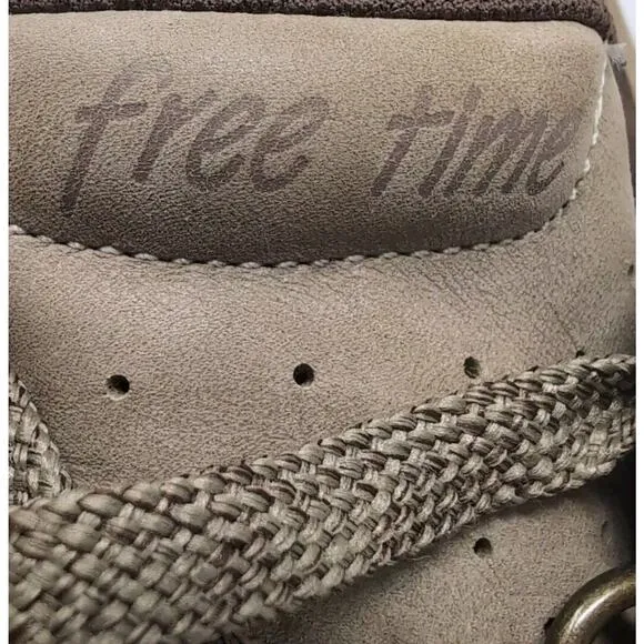 SAS Shoes Free Time Women's 7.5 W Wide Leather Walking Shoe Handsewn USA Made