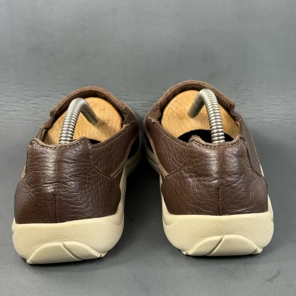 SAS Weekender Slip On Loafer Leather shoes men’s size 10