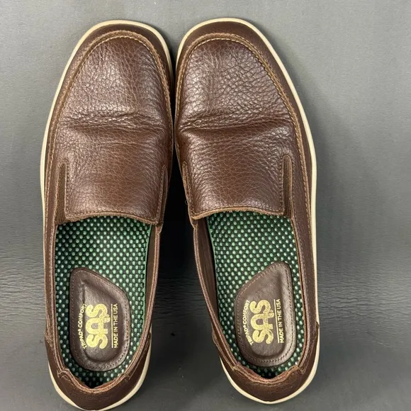 SAS Weekender Slip On Loafer Leather shoes men’s size 10