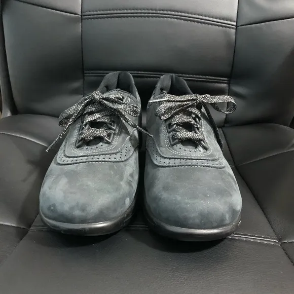 SAS Women’s Walk Easy Nero Black Walking Shoes Size 10 N