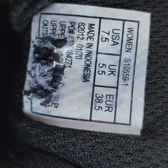 SAUCONY COHESION 13 Womans Sneakers Running Shoes size 7.5 black white