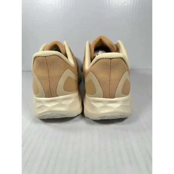 Size 9.5 Men’s New Balance Fresh Foam Arishi v4 Running Brown Beige MARISAD4 NEW