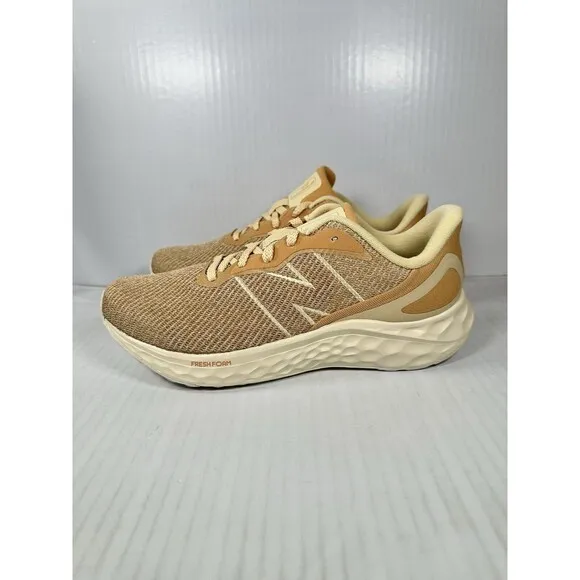 Size 9.5 Men’s New Balance Fresh Foam Arishi v4 Running Brown Beige MARISAD4 NEW
