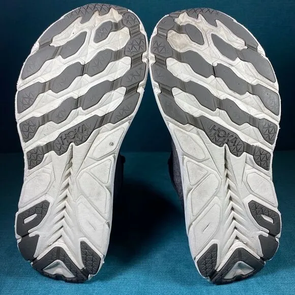 Size 9.5 Wide - Men’s Hoka One Clifton 8 gray shoes