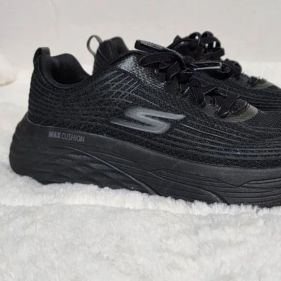 SKECHERS MAX Cushioning Elite Running Shoes Men's Sz 9 Great Quality Black 17693