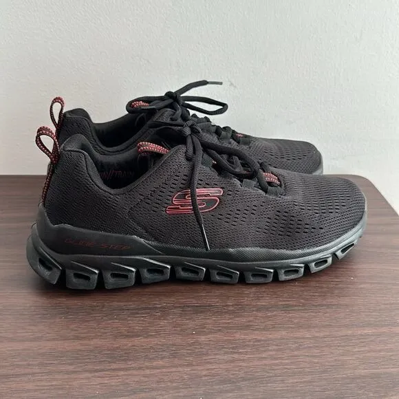 Skechers Men's Black Glide-Step Fasten Up Black Shoes Sz 8
