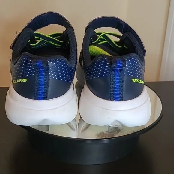 Skechers Toddler Boy Sneakers size 12.5 little boy