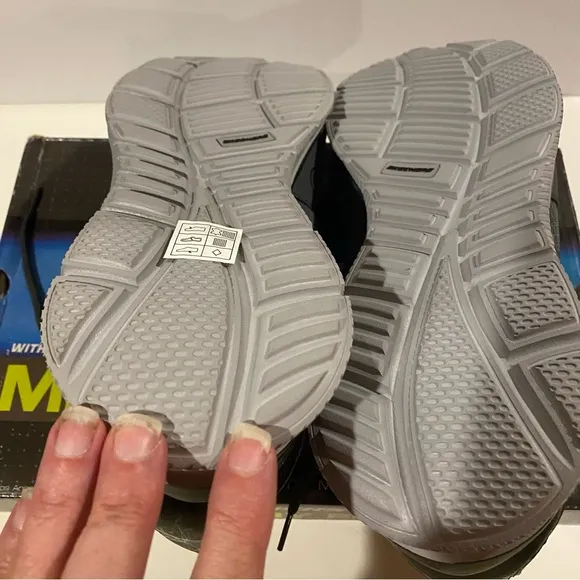 Sketchers Shoes Men’s 14W Gray 58350W Sneaker Memory Foam