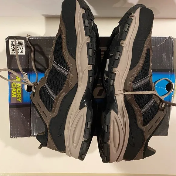 Sketchers Sport Shoes Men’s 14 Black Gray Memory Foam Sneaker 51241EW New