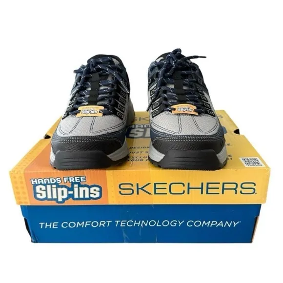 Sketchers Summits AT Slip-ins Shoes Sneakers Hands Free Size 8 Grey Navy