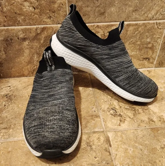 Sketchers Wide Fit Men's Slip-on Shoes Gray Memory Foam