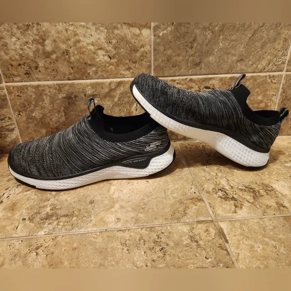 Sketchers Wide Fit Men's Slip-on Shoes Gray Memory Foam