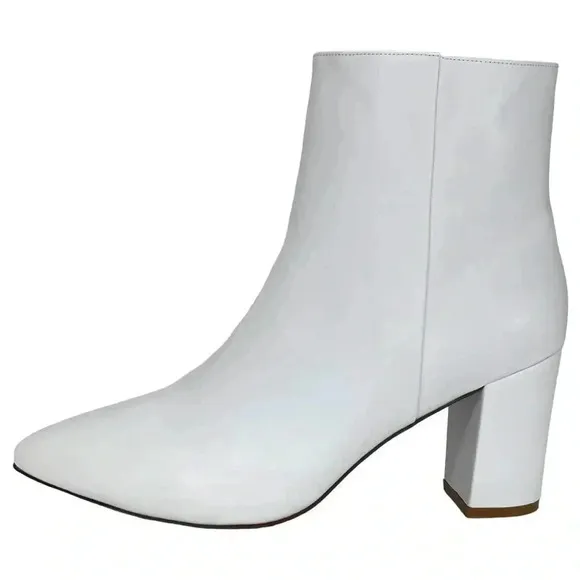 SMASH Shoes Chiku White Faux Leather Womens Ankle Boots Size 11W