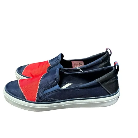 Sperry Women's Crest Twin Gore Bionic Navy/Red Sneakers Size 9.5