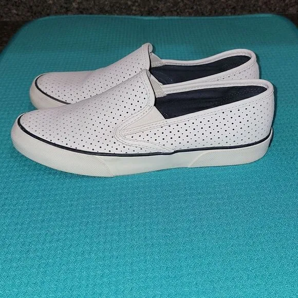 Sperry Pier Side White Perforated Leather Low Slip-On Memory Foam Shoes Size 7.5