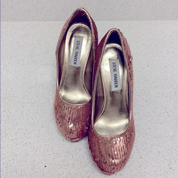 STEVE MADDEN  Sequin