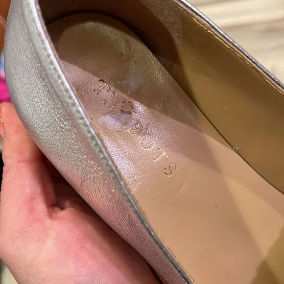 Talbots Leighton Kiltie loafers - pebbled silver leather tassel size 7.5