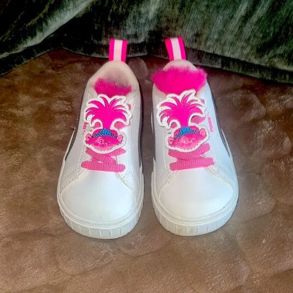 Toddler Puma Trolls sneakers