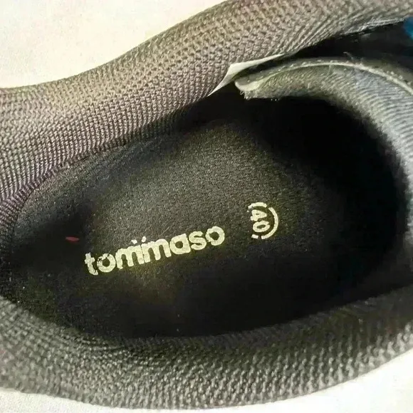 Tommaso Pista Stylish Women's Cycling Shoes, Sz 9 brand new with cleats