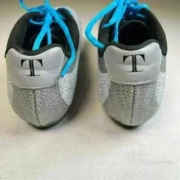 Tommaso Pista Stylish Women's Cycling Shoes, Sz 9 brand new with cleats
