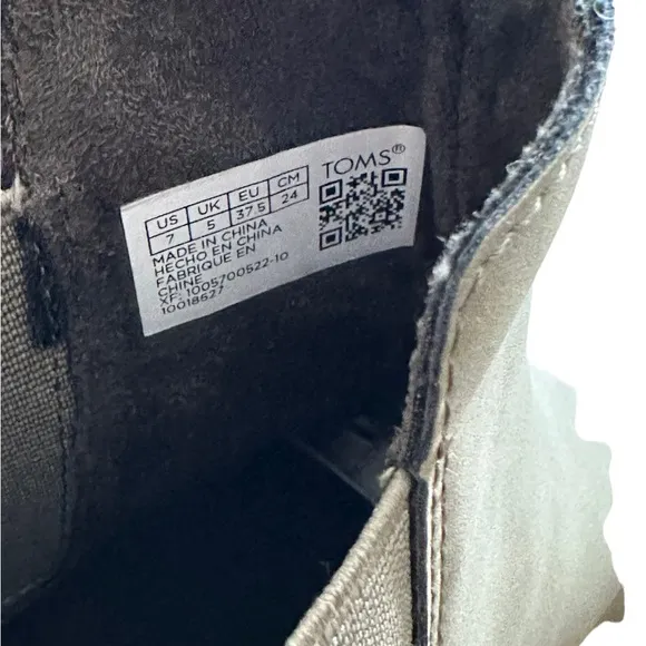 TOMS‎ 10018627 Women's Skylar Olive Synthetic Nubuck Chelsea Lug Boots Shoes