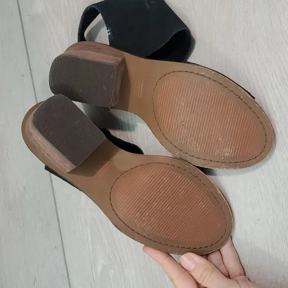 Toms Women Majorca Block Ankle Leather Heels Boots shoes sz 6.5