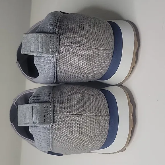 TOMS - Zapatos casuales sin cordones gris claro para hombre, talla 11,