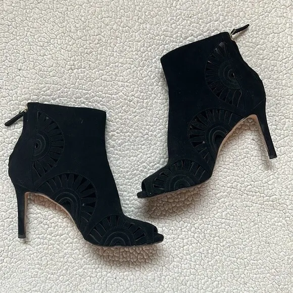 TORY BURCH Leyla Cut Out Geometric Bootie Royal Black Suede Stiletto Heels 7