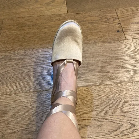 Tory Burch shoes size 7.5