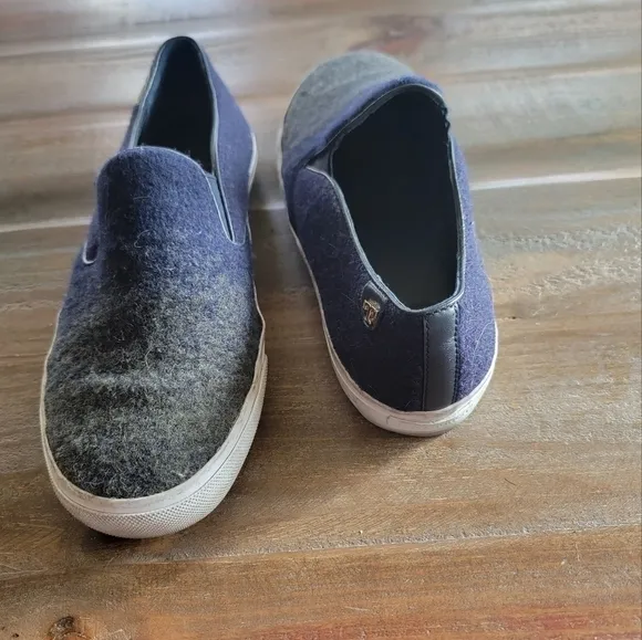 TORY BURCH Stardust Blue Green Umbre Wool Slip On Sneaker Shoes Sz 9