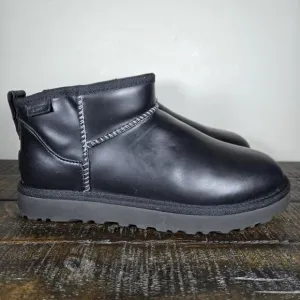 UGG Classic Ultra Mini LTHR Regen Womens Size 8 Slip On Shoes Boots Lined Black