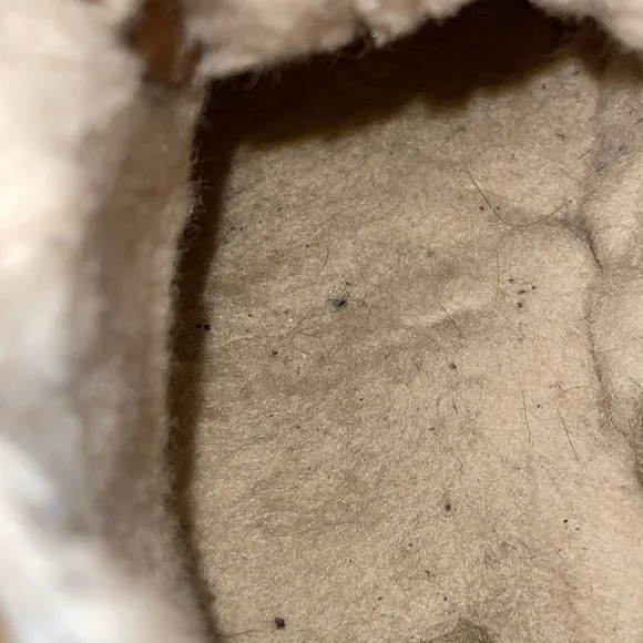 UGG Neumel