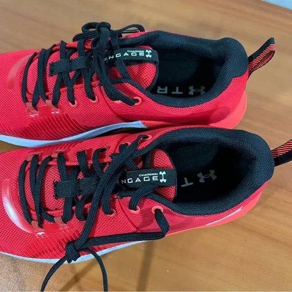 Under Armour Charged Engage Red Training Men's Shoe Size 8 #557