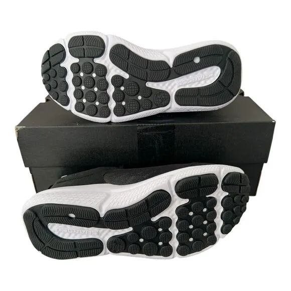 Under Armour BGS Assert 10 Wide Black White Boys Grade School Shoes Size 5 Y