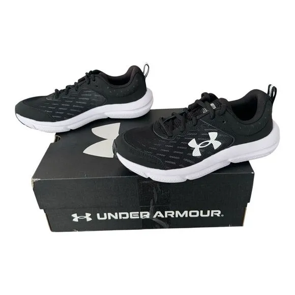 Under Armour BGS Assert 10 Wide Black White Boys Grade School Shoes Size 5 Y